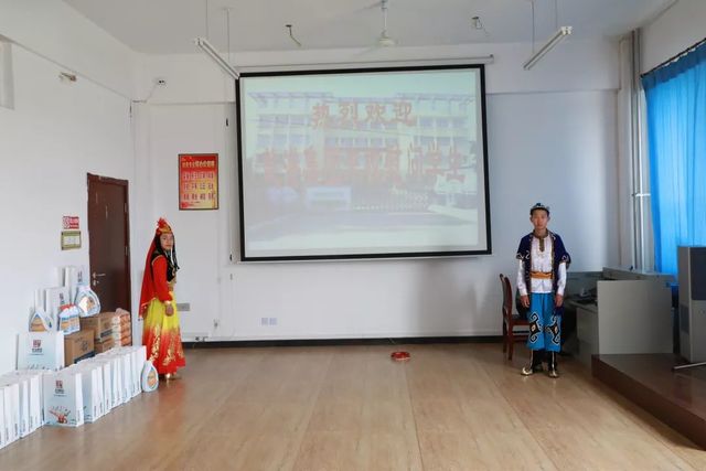 乾港關愛兒童 乾港關愛兒童